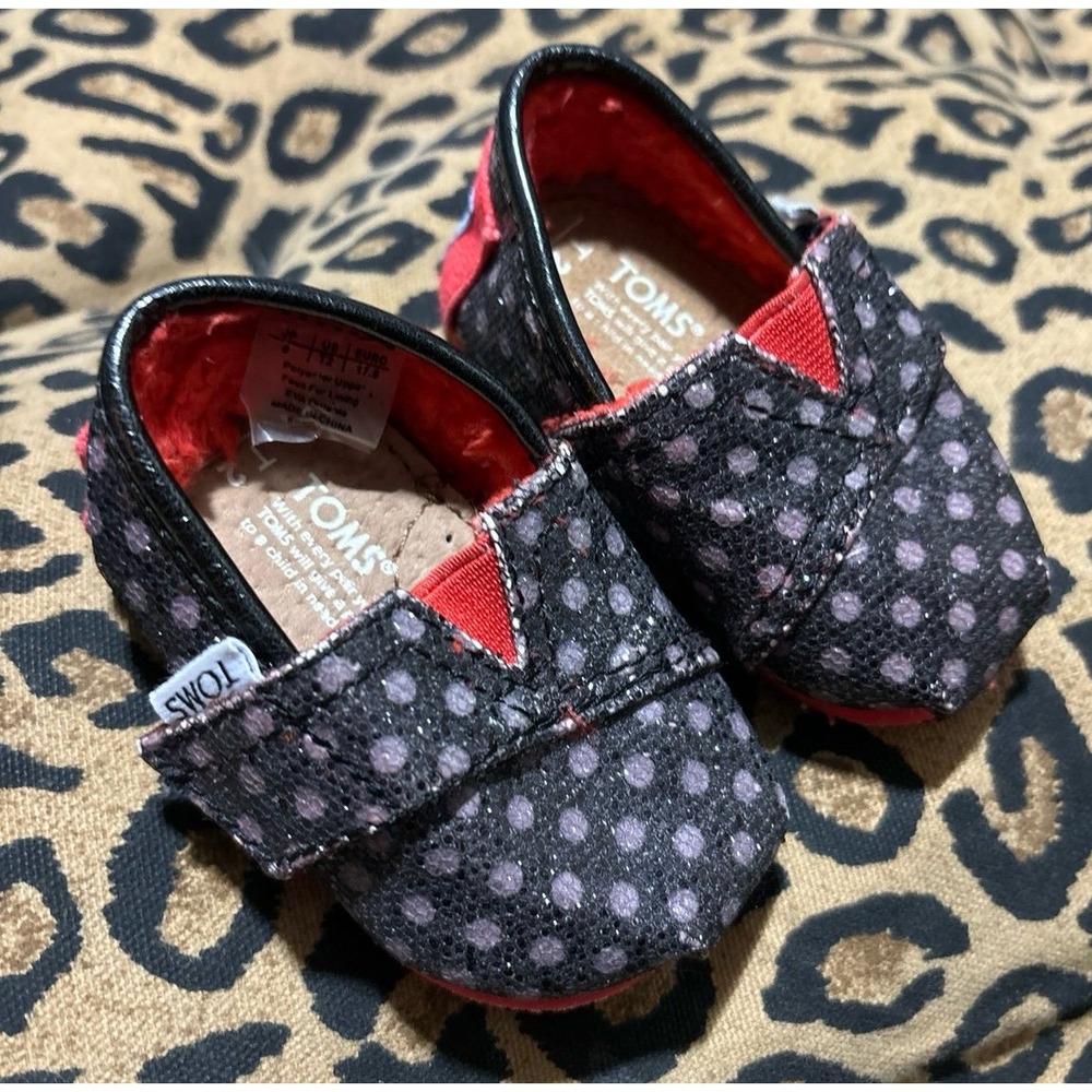 TOMS Navy Blue Polka Dot Baby/Toddler Girl Canvas Slip‎ On Shoes, Size 2
